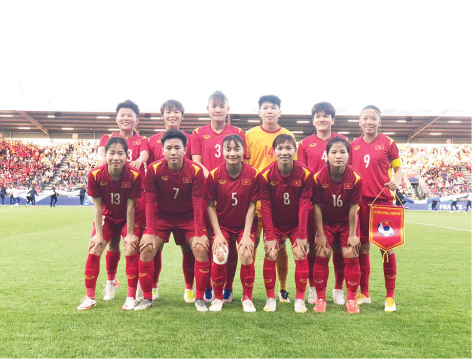 Tự hào bóng đá nữ