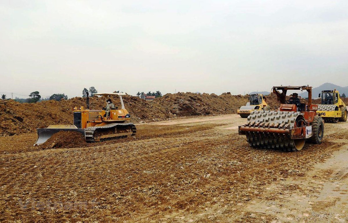 Nhà thầu cao tốc Bắc-Nam thi công ì ạch sẽ bị chấm dứt hợp đồng