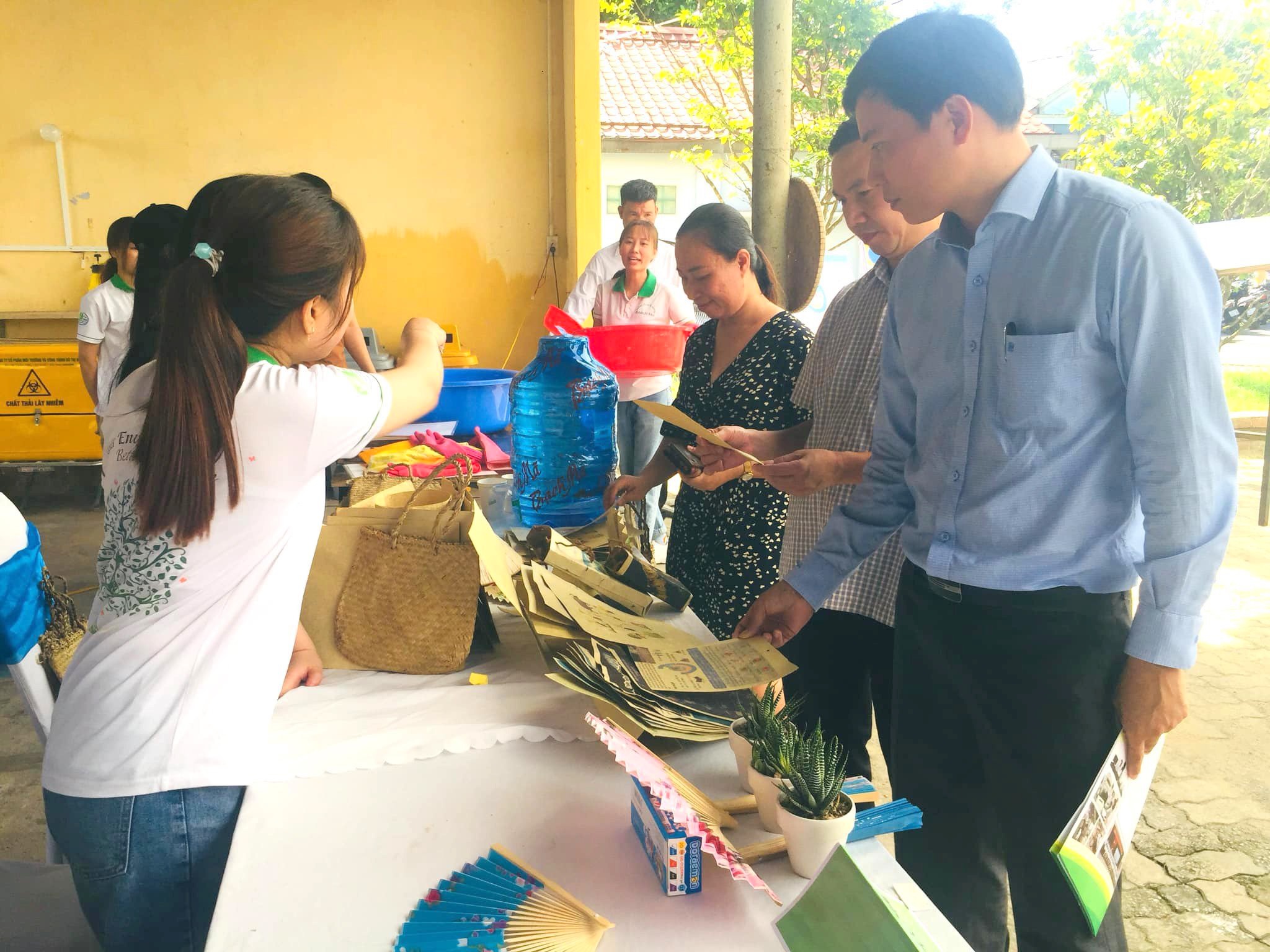 Phát động cuộc thi “Sáng kiến truyền thông về rác thải nhựa”