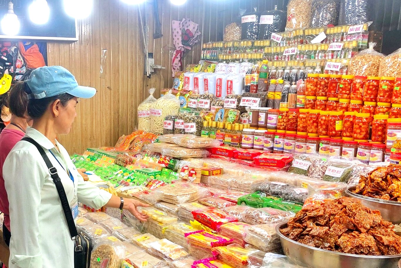 Elevating sales into art