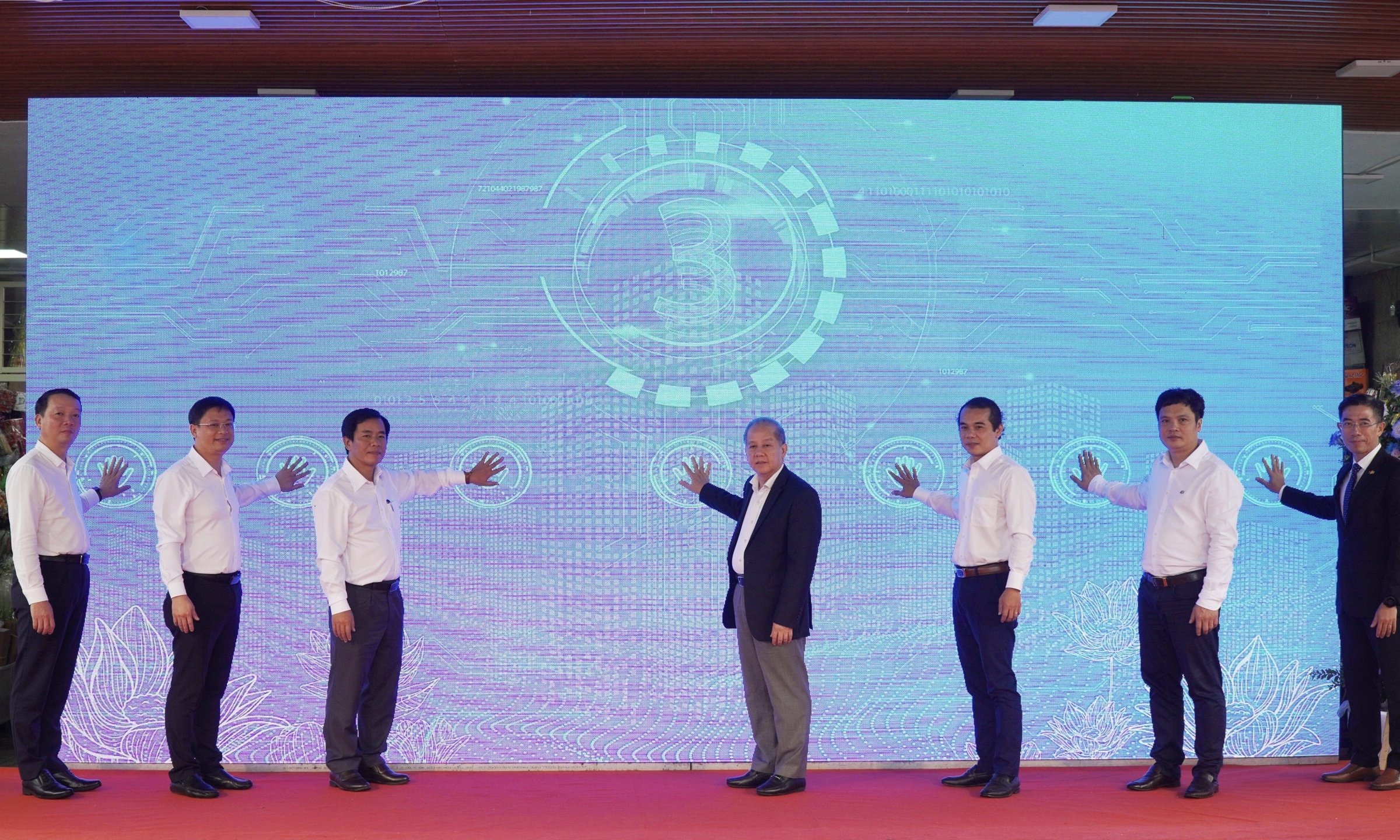 Ra mắt giải pháp thanh toán số trên nền tảng Hue-S