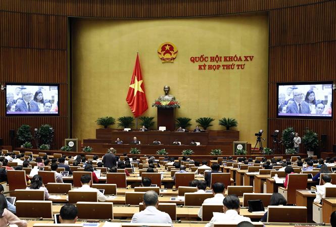 Ngày 1 11, Quốc hội nghe tờ trình về Luật Đất đai sửa đổi