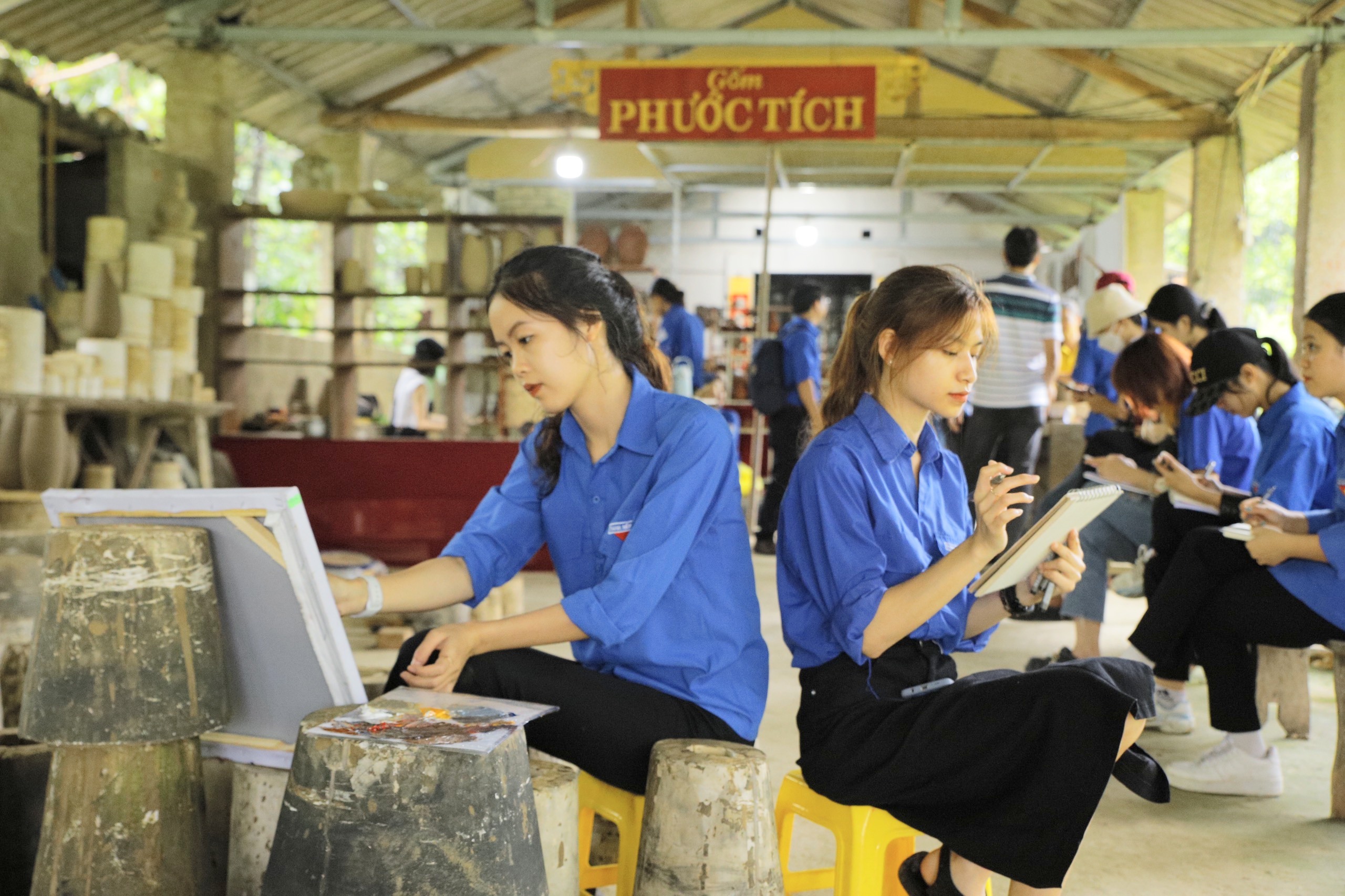 Gắn đào tạo, nghiên cứu, sáng tạo nghệ thuật với xây dựng, đóng góp cho tỉnh