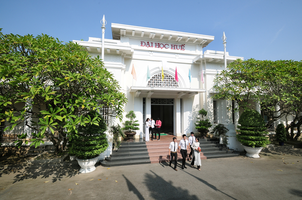 Đại học Huế thăng hạng trên bảng xếp hạng Châu Á