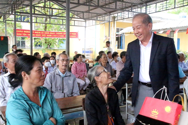 Đoàn kết là sức mạnh, động lực để vươn lên