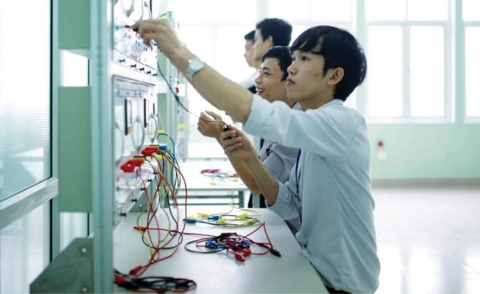 Tận dụng nguồn lực đội ngũ sẵn có và dùng chung