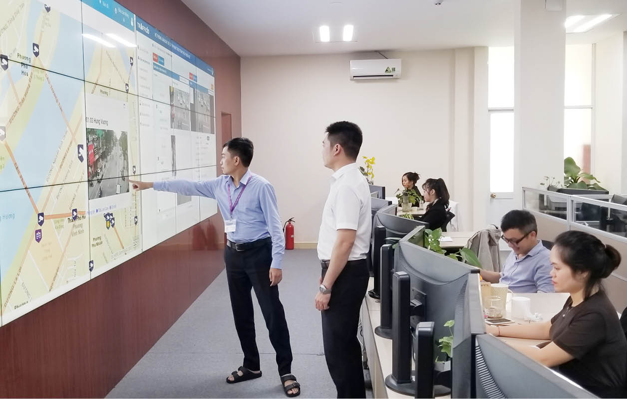 Ứng dụng công nghệ số vào sản xuất kinh doanh, dịch vụ công