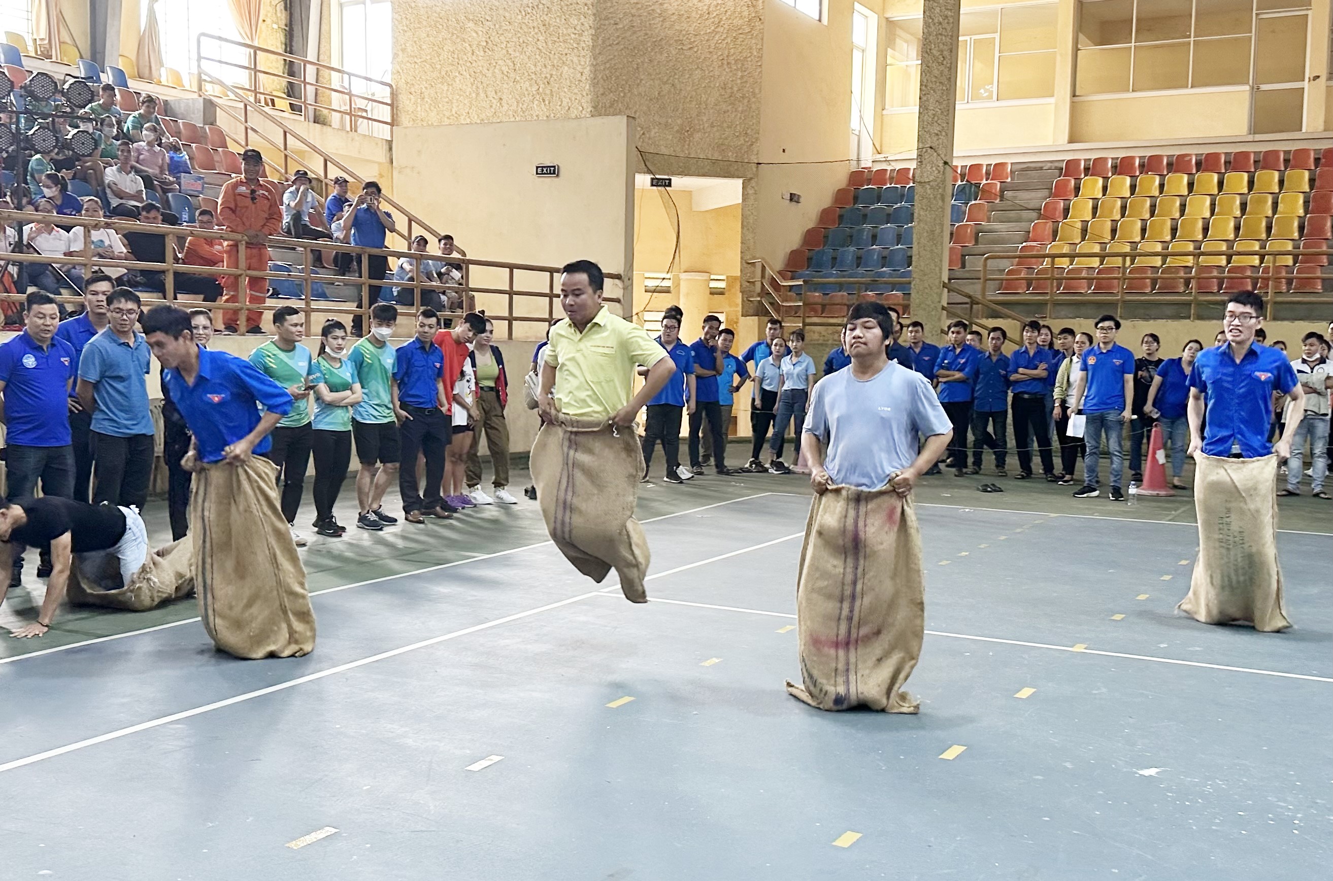 Hơn 400 vận động viên tham gia hội thao thanh niên Đoàn Khối Cơ quan và Doanh nghiệp tỉnh