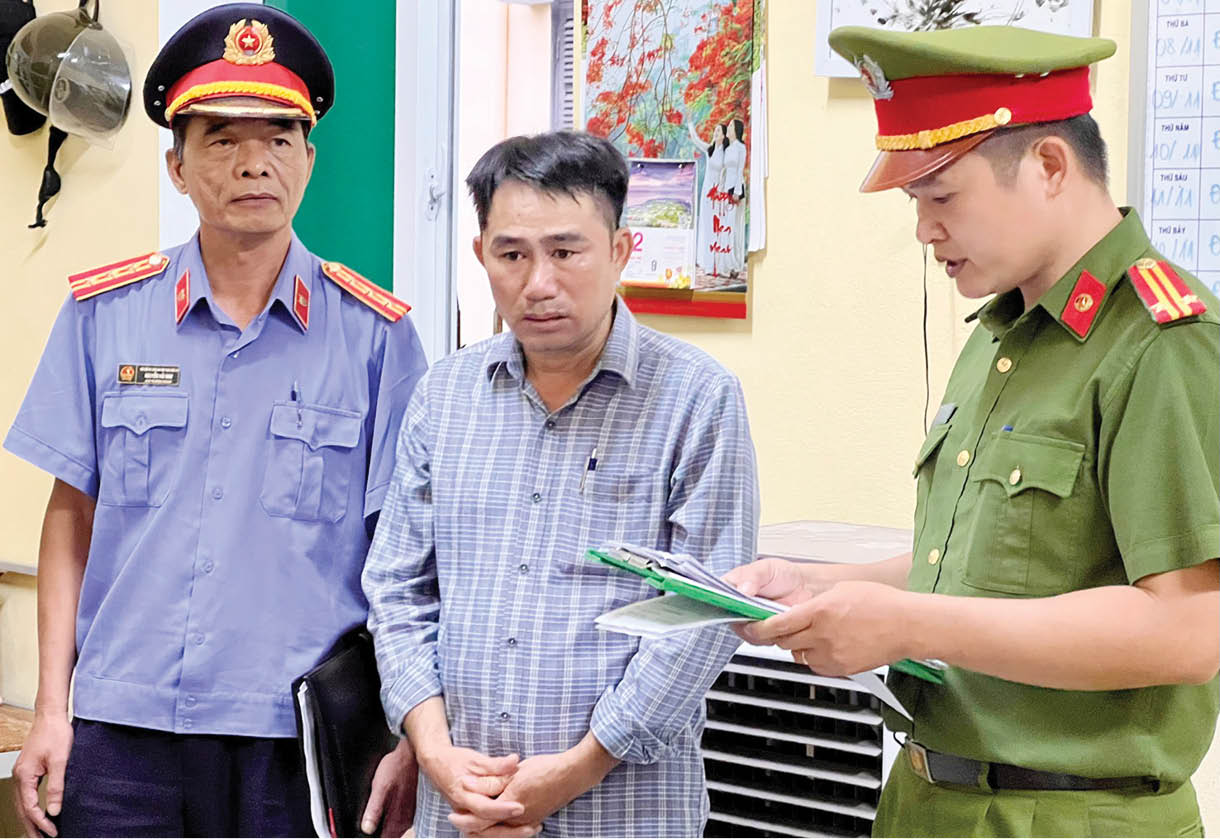 Mất tiền tỷ vì tin… “thầy phong thủy”