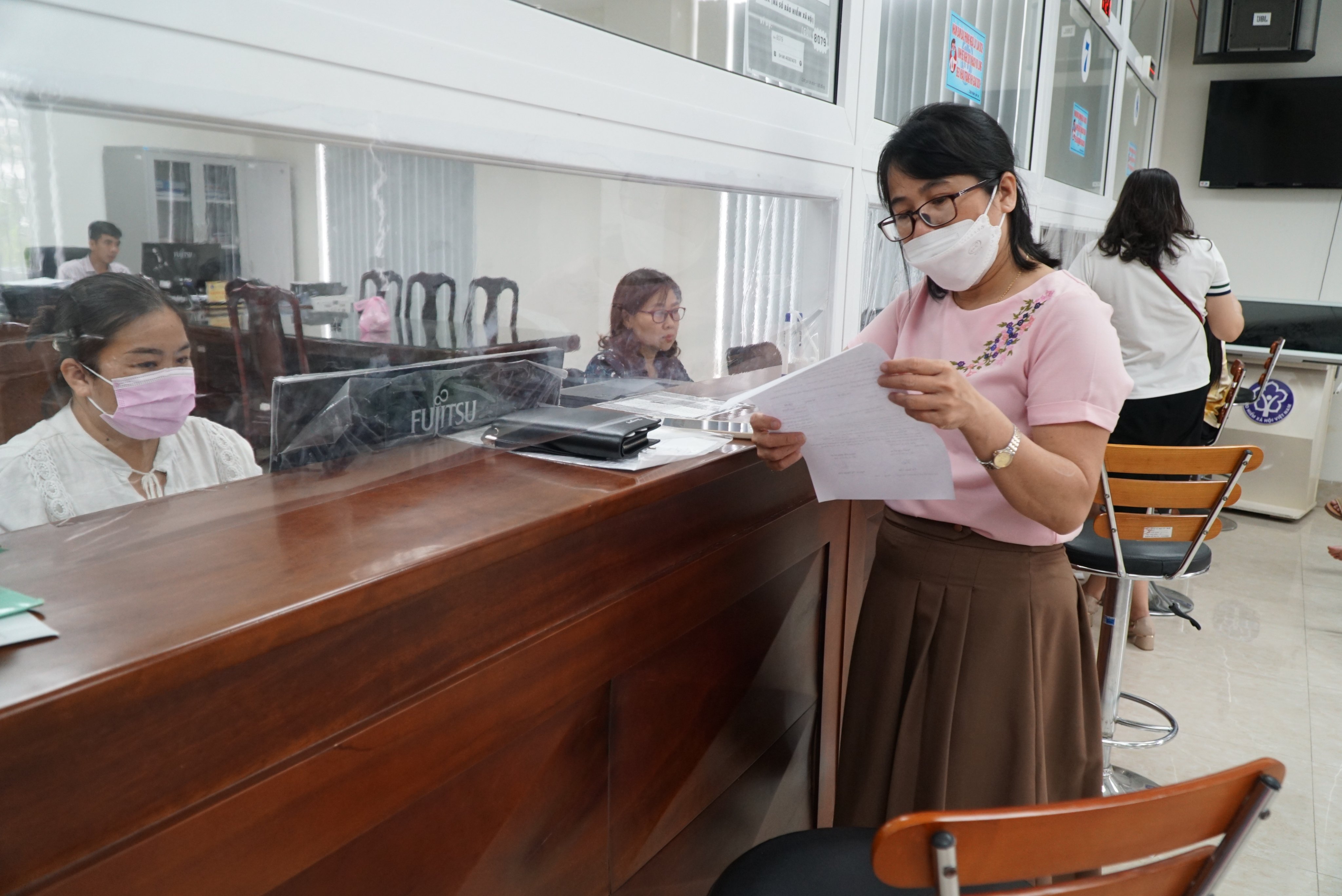 412 doanh nghiệp chậm đóng bảo hiểm với số tiền gần 74 tỷ đồng