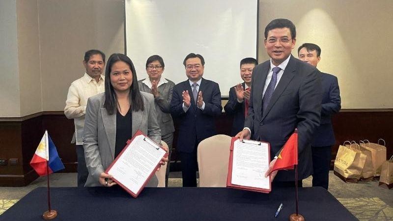 Ký hợp tác xuất khẩu xi-măng sang thị trường Philippines