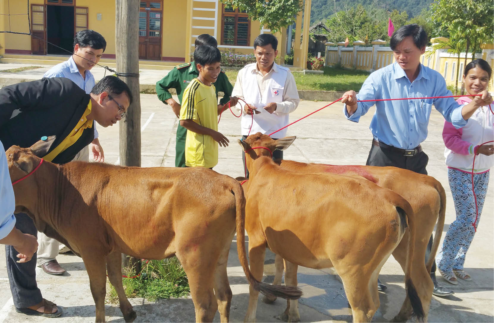Giảm nghèo bền vững vùng đồng bào thiểu số