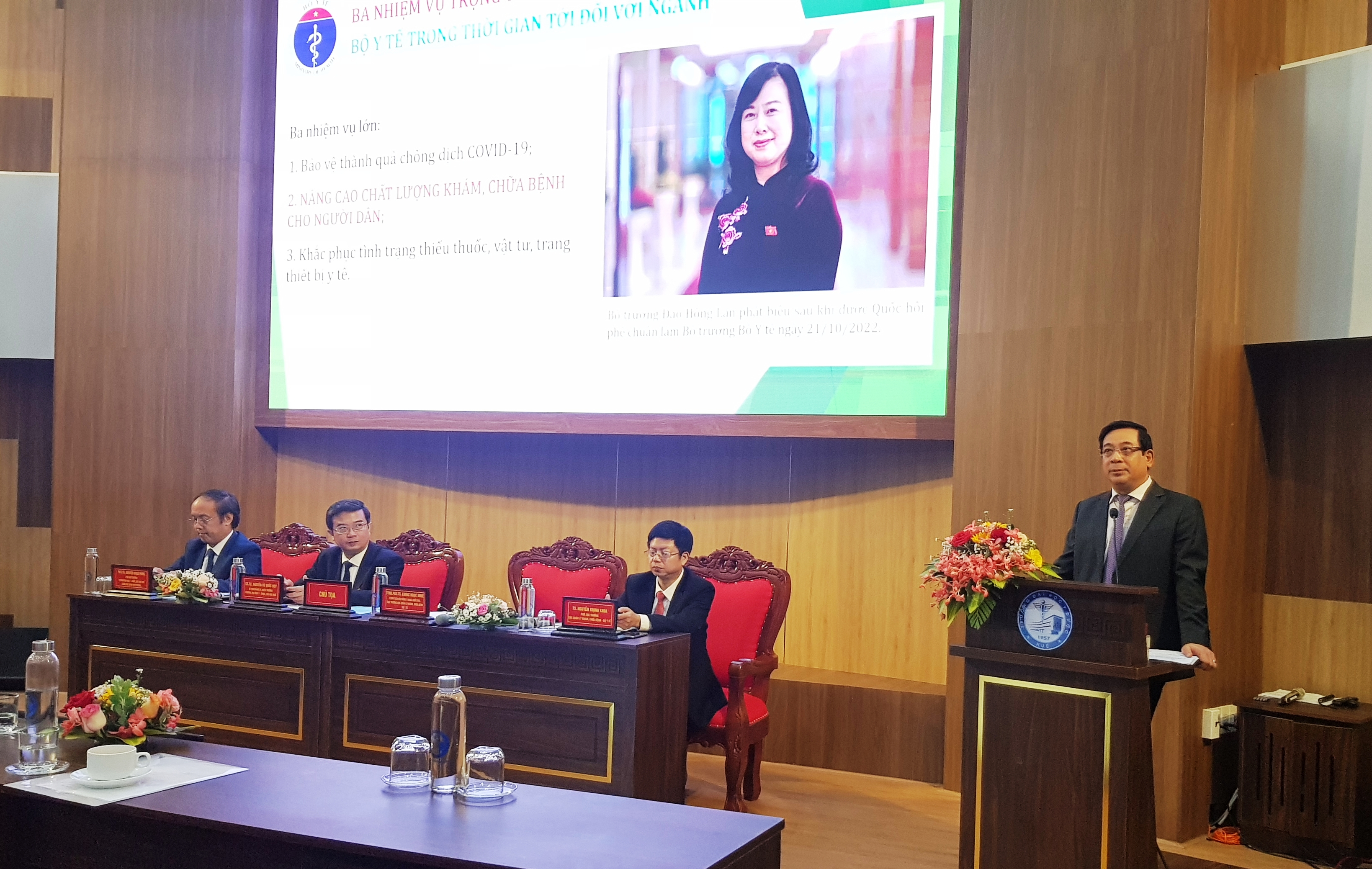 Triển khai đánh giá chất lượng bệnh viện và khảo sát sự hài lòng người bệnh