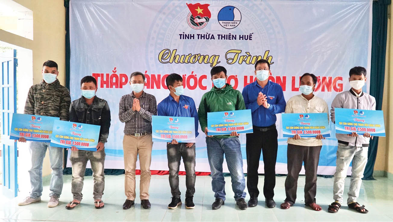 Thắp sáng ước mơ hoàn lương