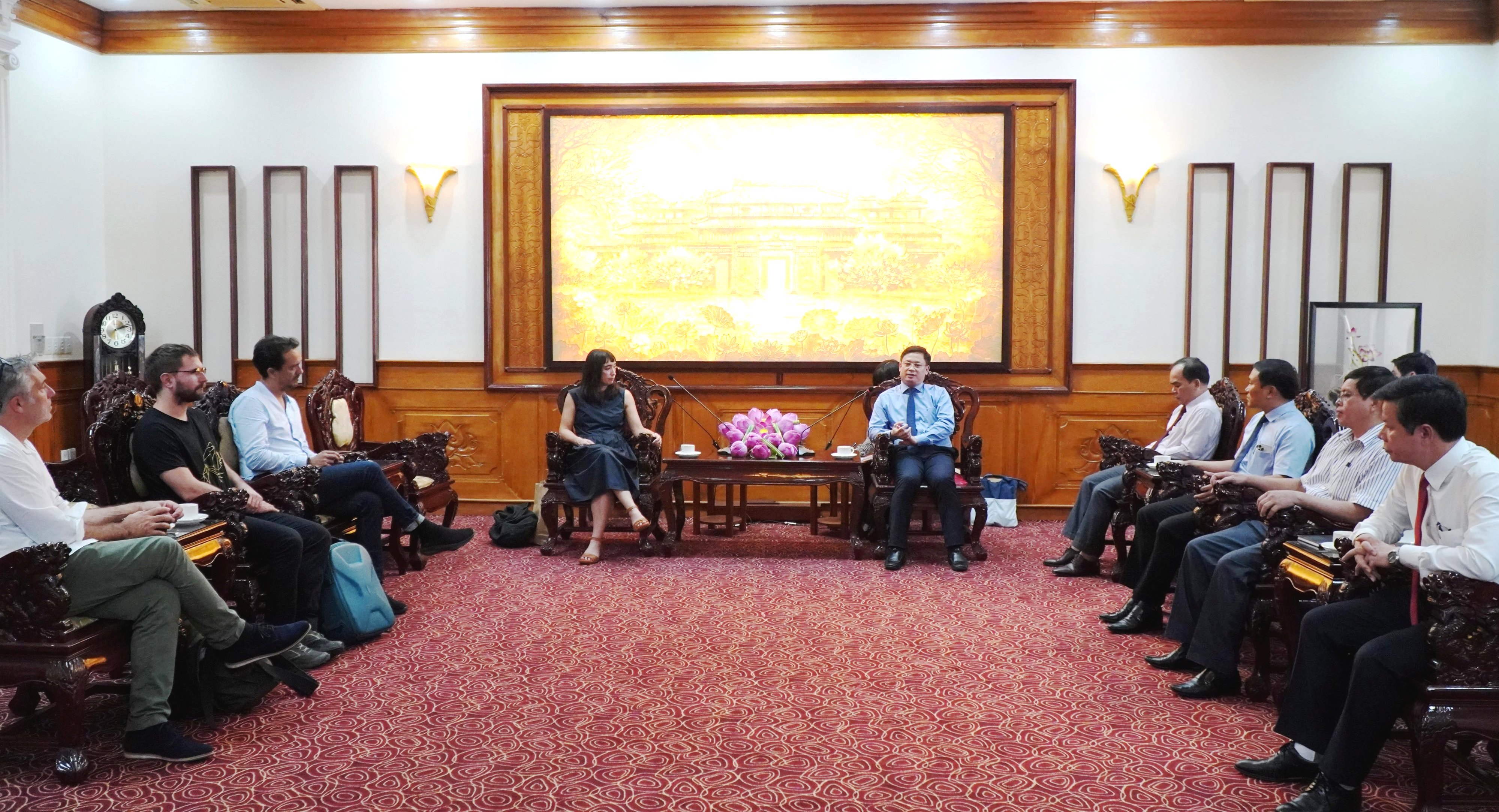 Thúc đẩy hơn nữa quan hệ đối tác với Pháp trên các lĩnh vực