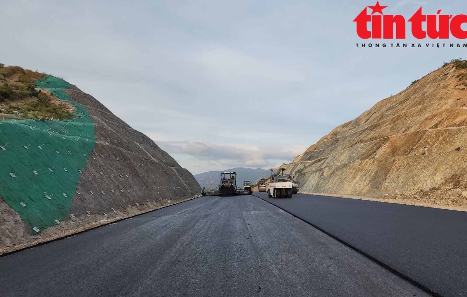 Đổi mới cách làm, thực hiện có hiệu quả các dự án hạ tầng giao thông