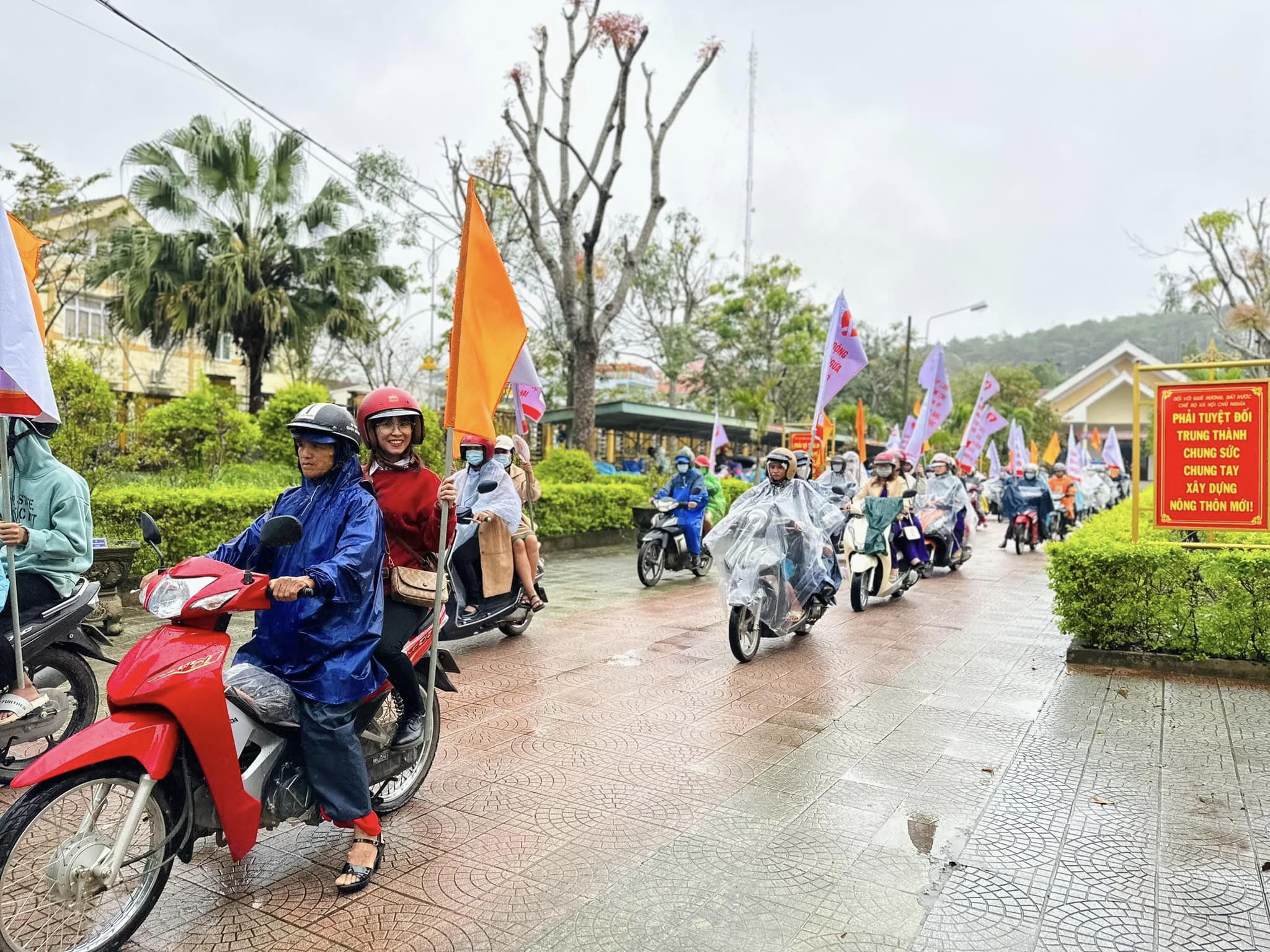 Tuần hành hưởng ứng Tháng hành động vì bình đẳng giới