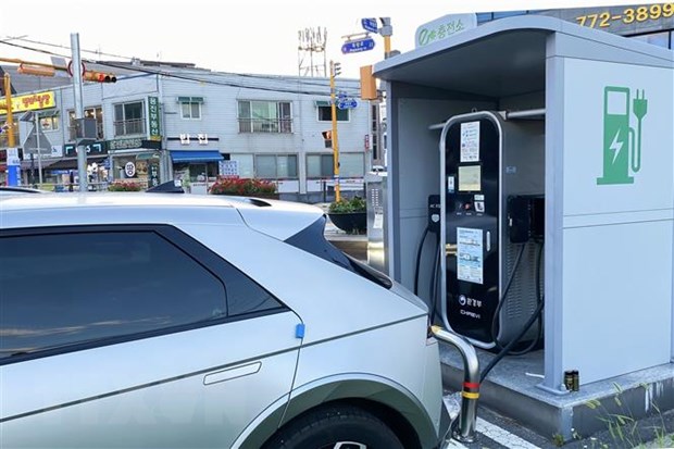 IEA Khủng hoảng năng lượng thúc đẩy tiết kiệm điện