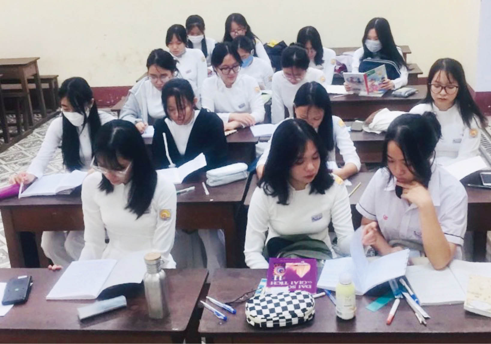 Quốc Học  tầm nhìn tương lai