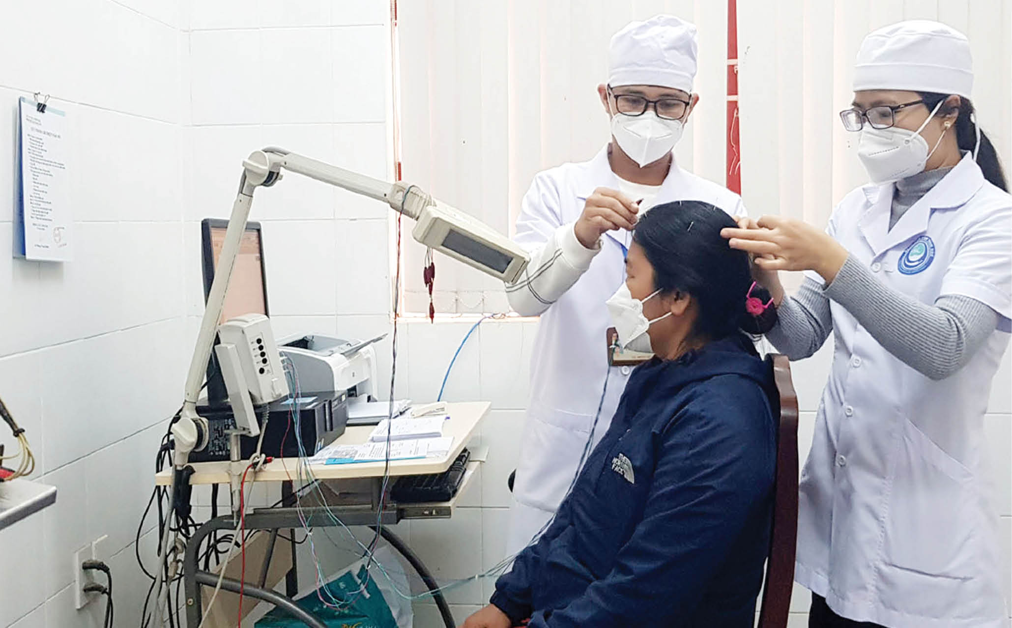 Đòn bẩy thu hút nhân lực chất lượng trong ngành y tế