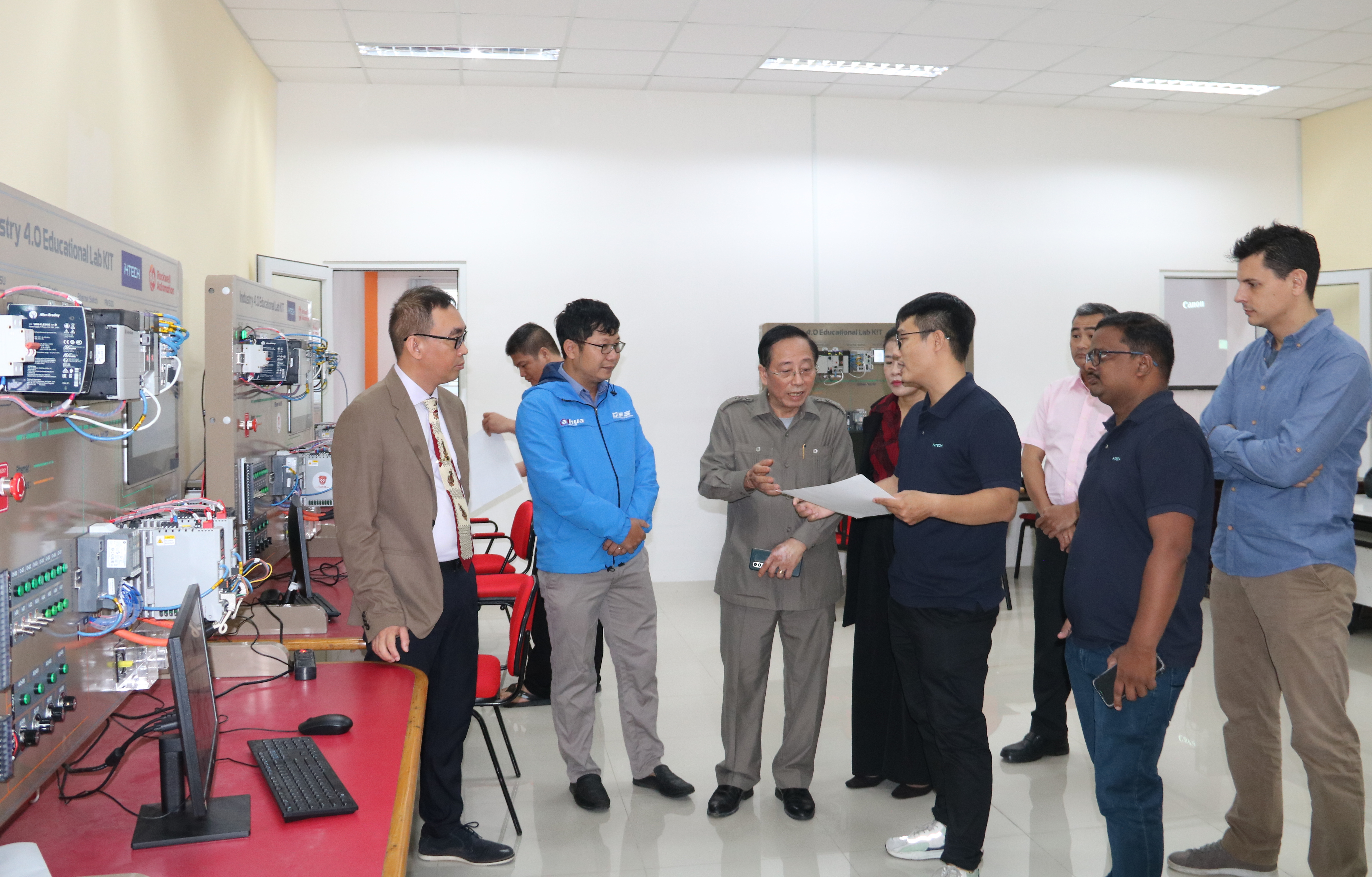 Trao đổi về hệ thống quản lý công nghiệp 4 0 bằng công nghệ IoT