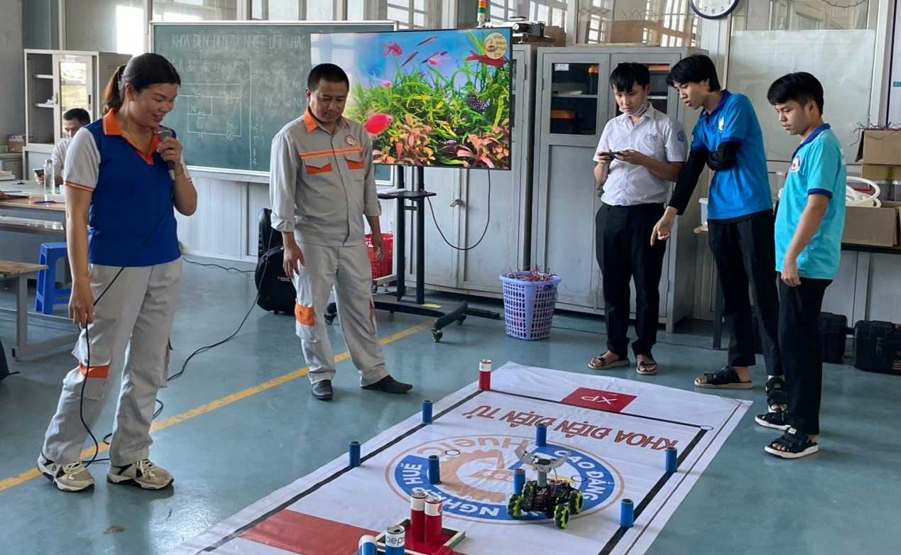 Quảng bá hình ảnh giáo dục nghề nghiệp