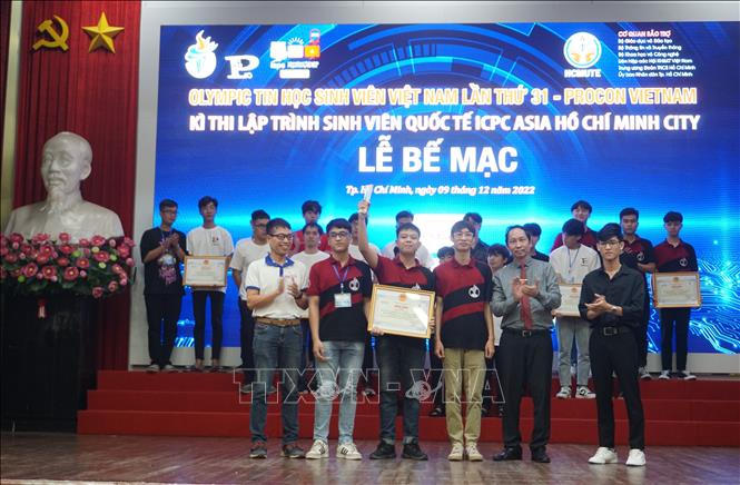 Trao giải Olympic Tin học sinh viên Việt Nam lần thứ 31
