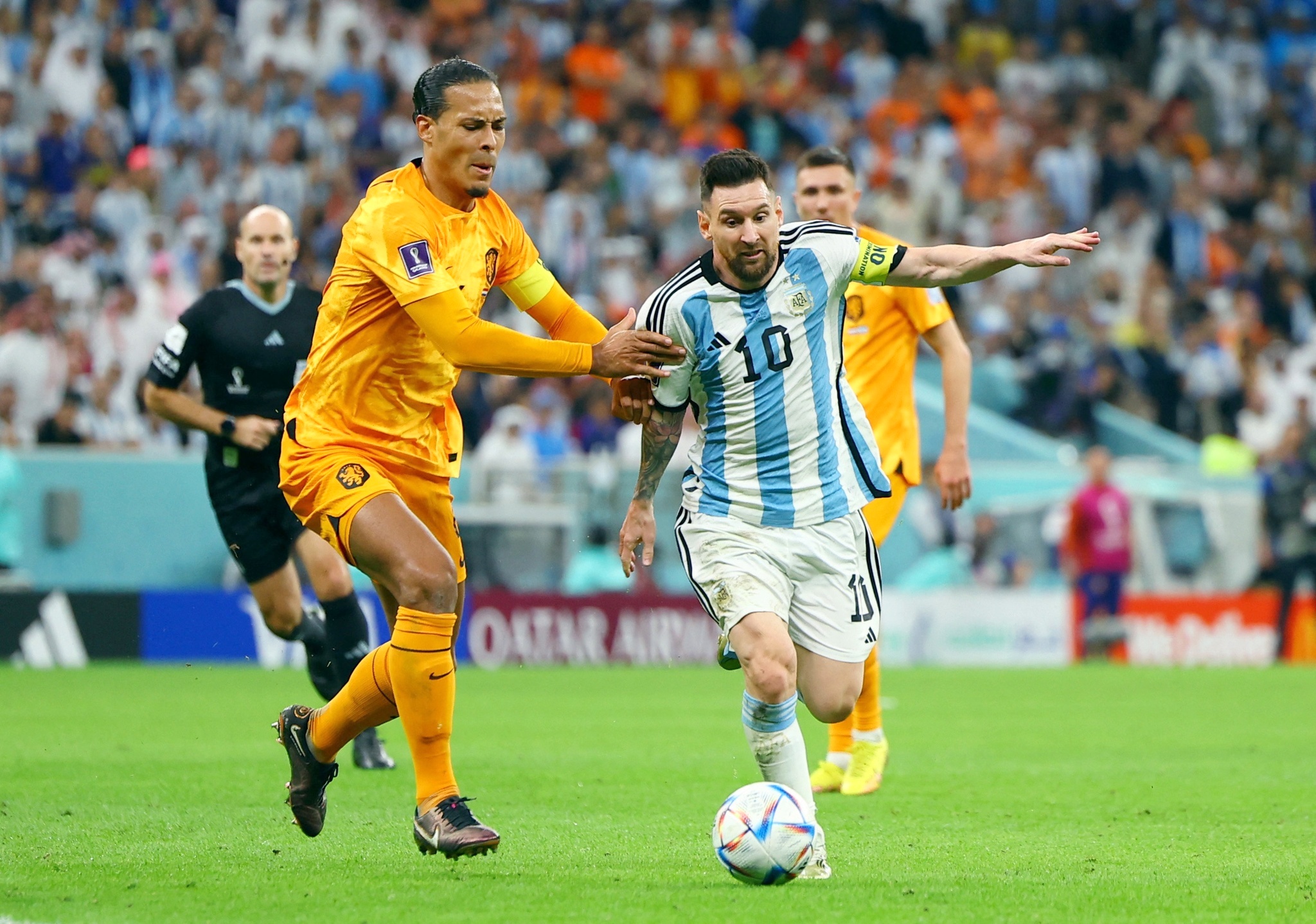 Đại chiến của hai kẻ mạnh