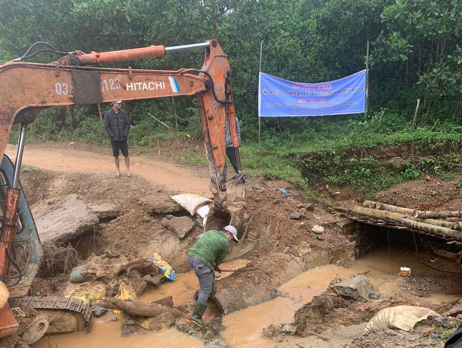 Khởi công xây dựng cầu A Pắt 1