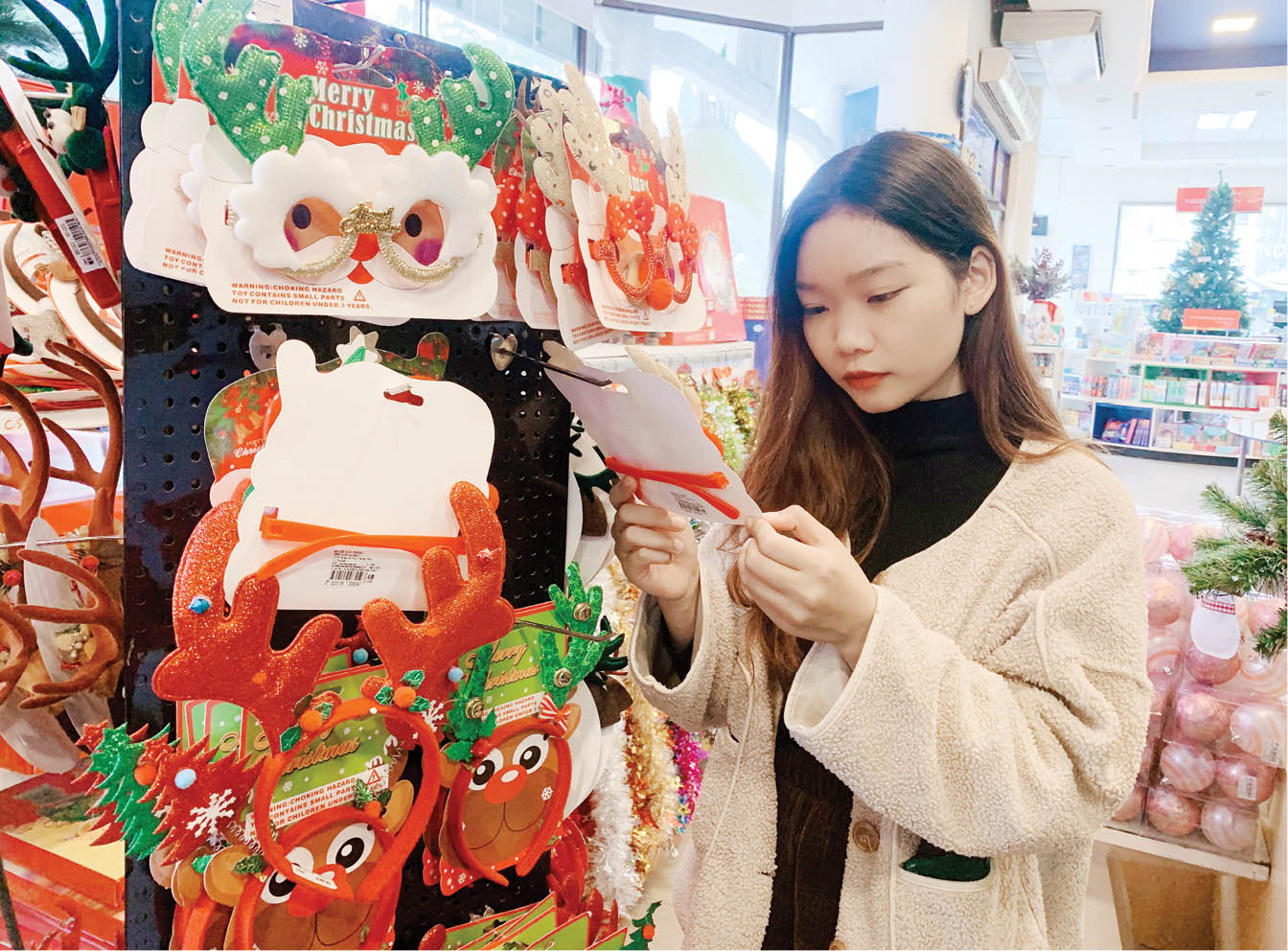 Nhộn nhịp thị trường Giáng sinh