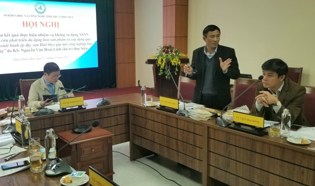 Sản xuất bánh ép đặc sản Huế theo quy mô công nghiệp bán tự động