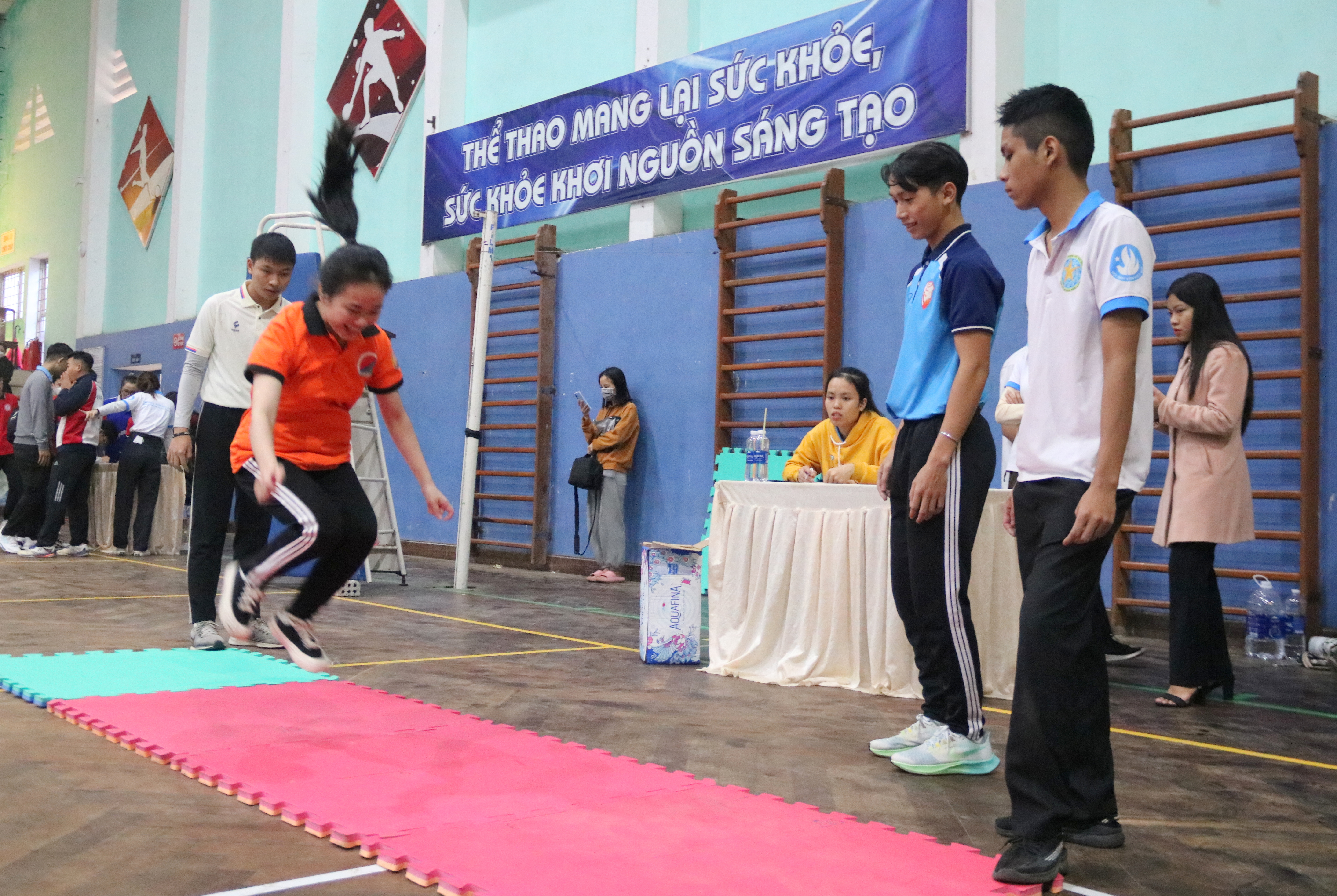 Hơn 800 sinh viên Đại học Huế tham gia ngày hội sinh viên khỏe