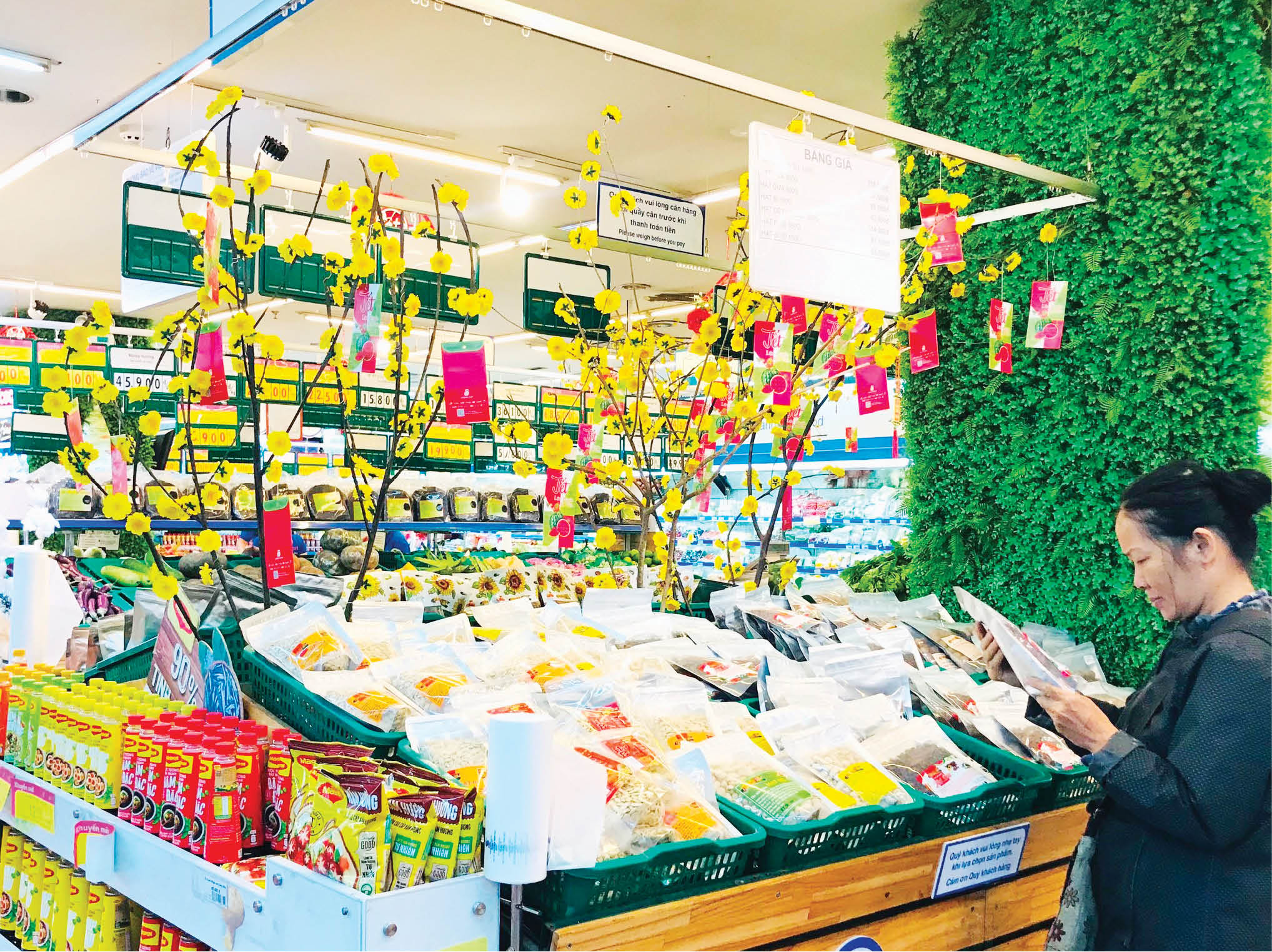 Tăng dự trữ nguồn hàng phục vụ tết