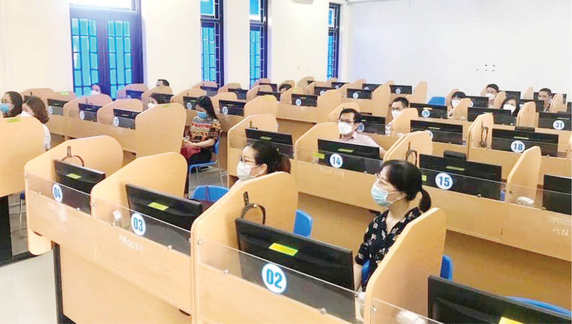 Tổ chức thi cấp chứng chỉ ngoại ngữ quốc tế Vừa đáp ứng nhu cầu, vừa kiểm soát chặt chẽ