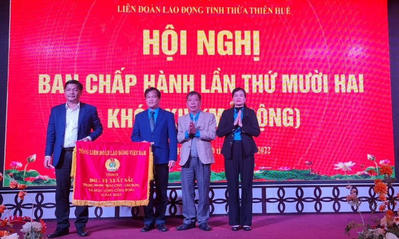 Phát triển mới hơn 5 ngàn đoàn viên công đoàn