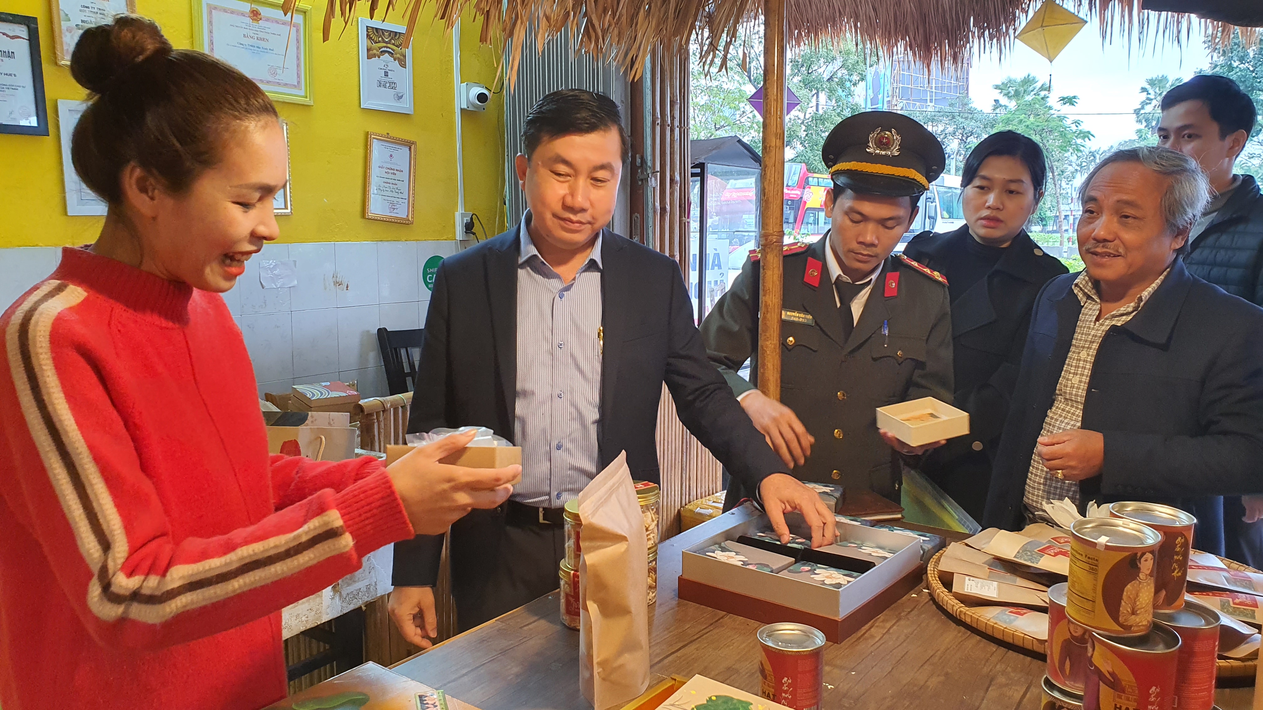 Đảm bảo môi trường du lịch an toàn cho khách đến Huế dịp tết