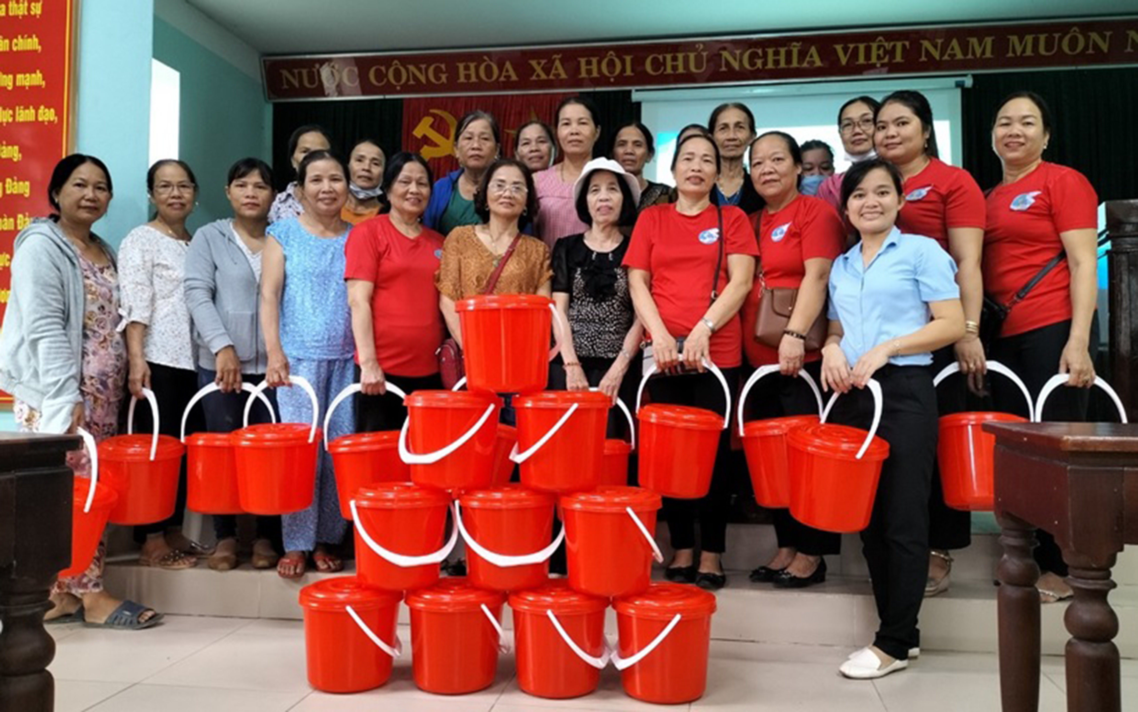 Giảm thải rác nhựa trong sản xuất, kinh doanh nông nghiệp