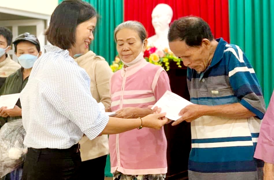 TP Huế tổ chức hội nghị thông tin tình hình thời sự, kinh tế- xã hội đến 280 đại biểu