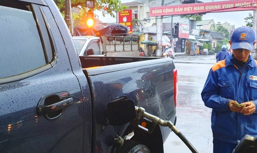 Giá xăng, dầu tăng nhẹ ở kỳ điều hành đầu năm 2023