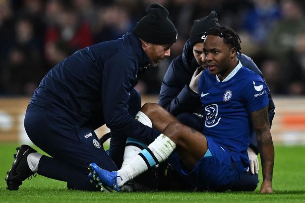 Man City tái lập cách biệt 5 điểm với Arsenal