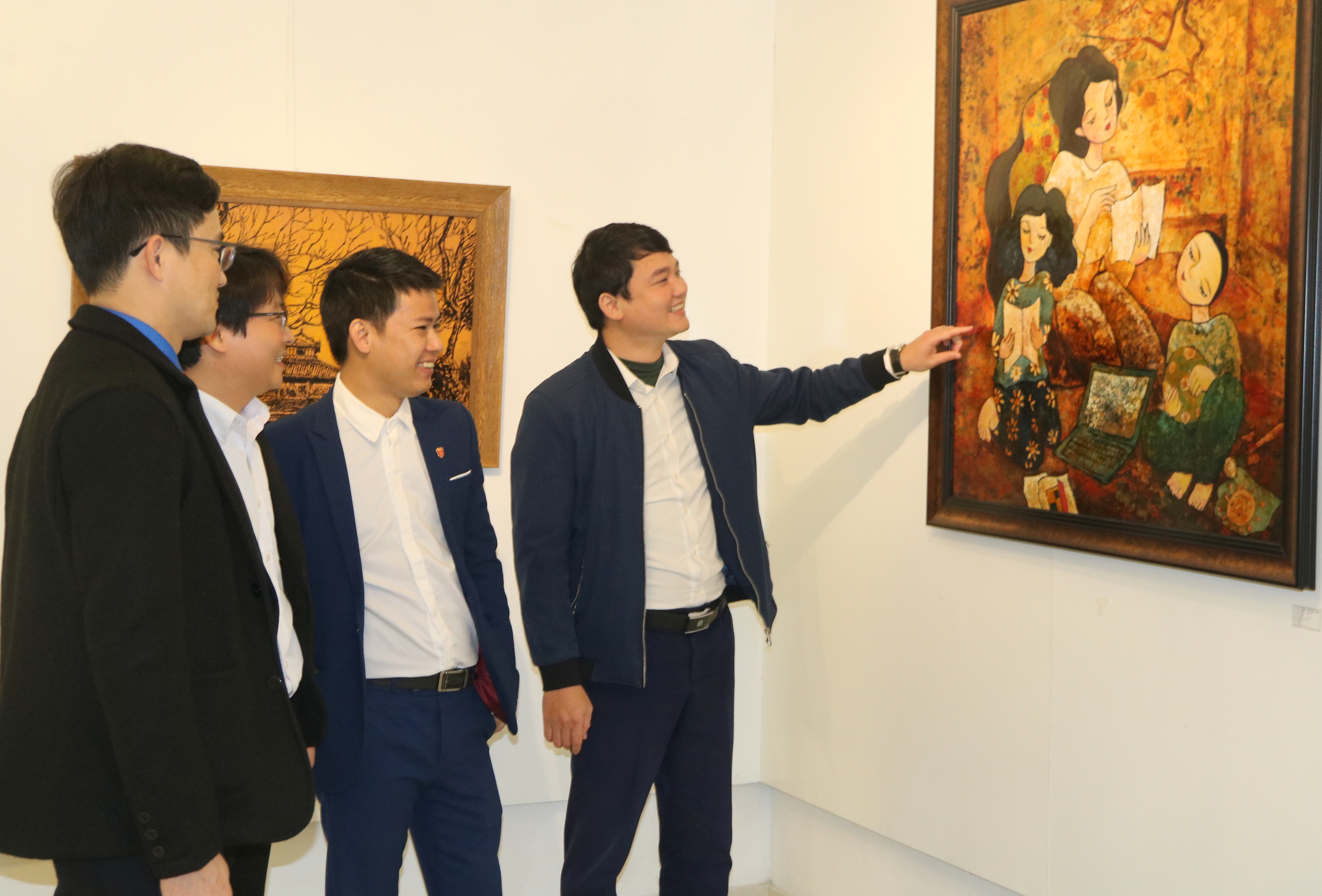 Triển lãm 65 tác phẩm mỹ thuật của sinh viên