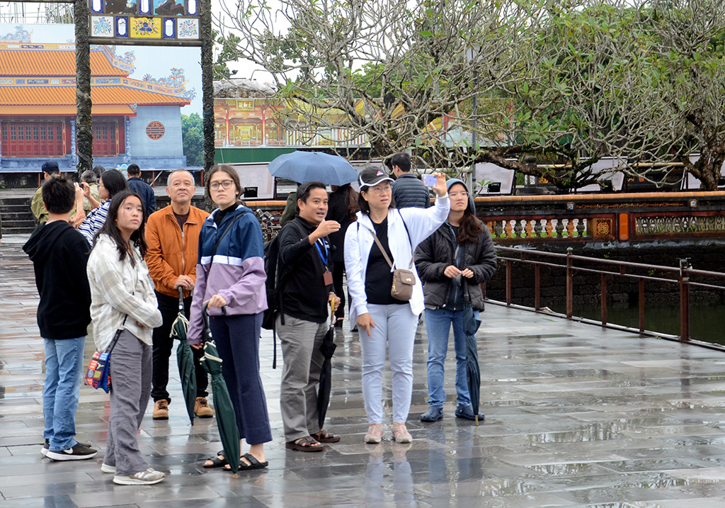 Du lịch Huế phấn đấu đón từ 3 – 3,5 triệu lượt khách trong năm 2023