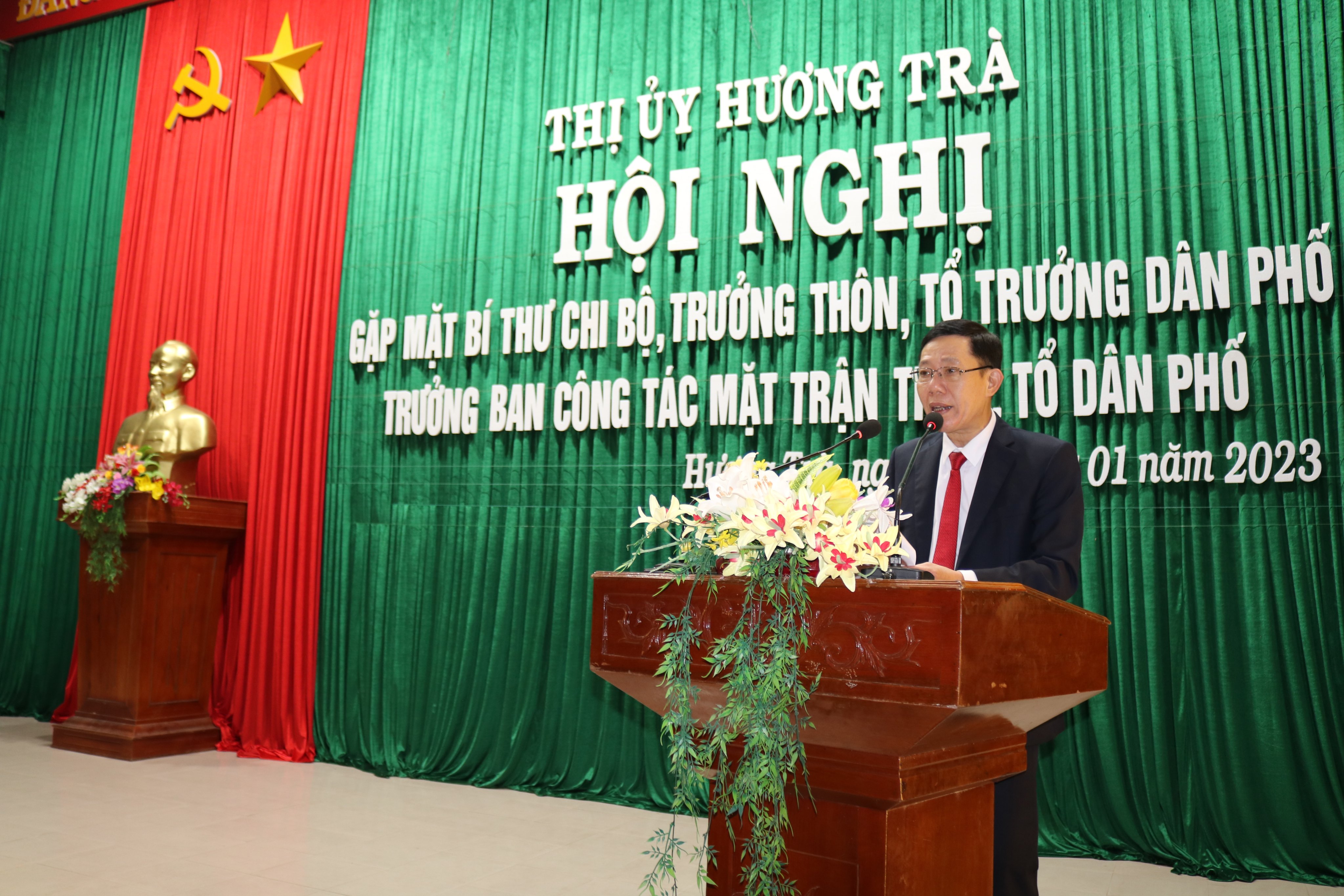 Cán bộ thôn, tổ là “cánh tay nối dài” của Đảng bộ, chính quyền