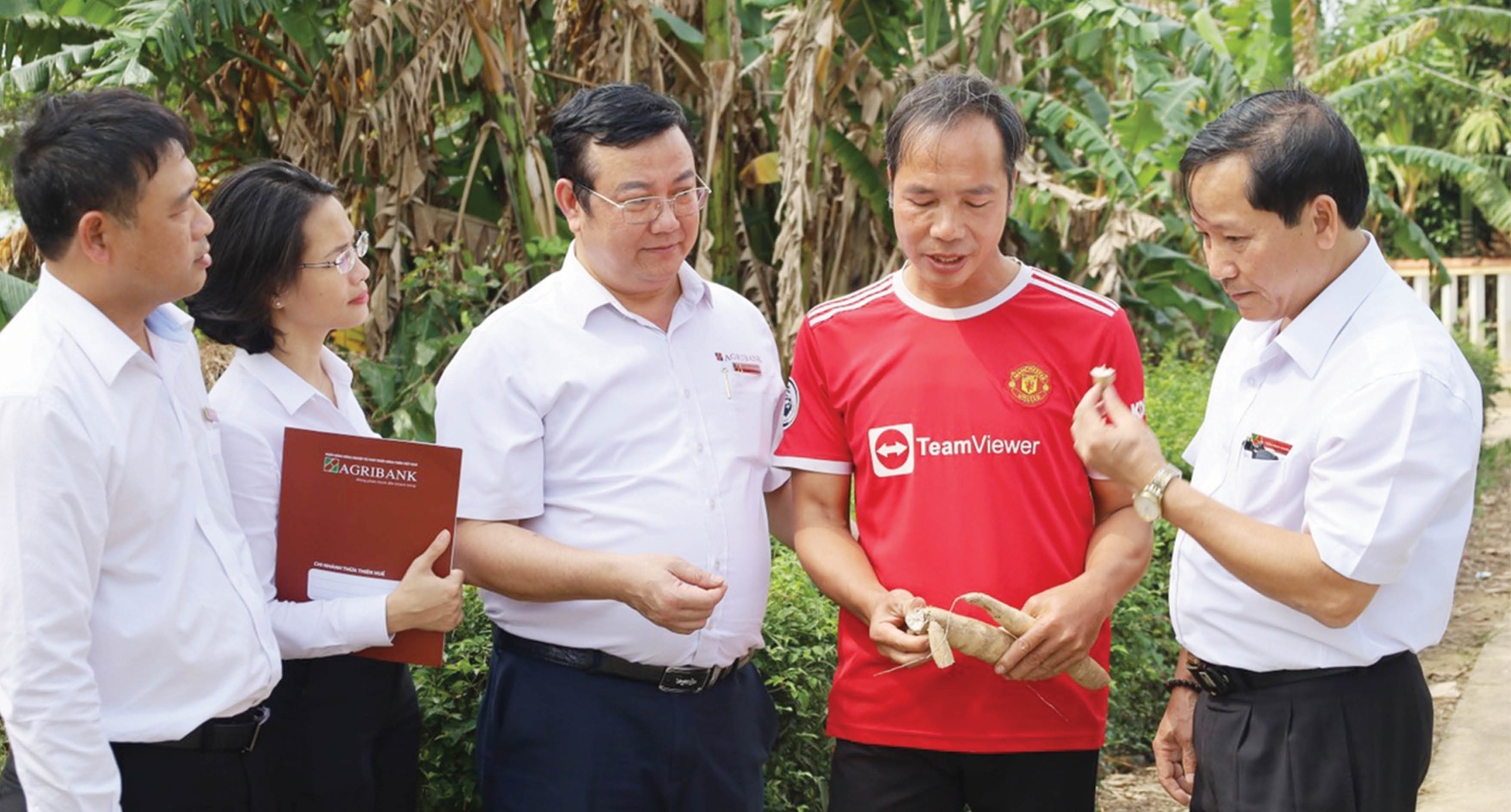 Chuyển đổi số Agribank Kéo gần khoảng cách trong tiếp cận tín dụng