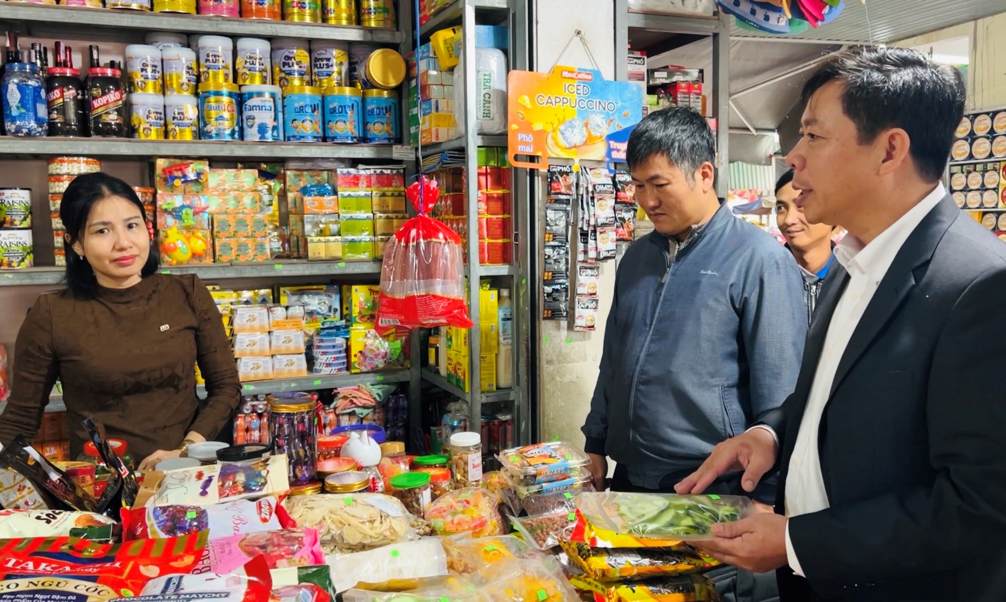 Hương Thủy Siết chặt vệ sinh an toàn thực phẩm dịp Tết Nguyên đán 2023