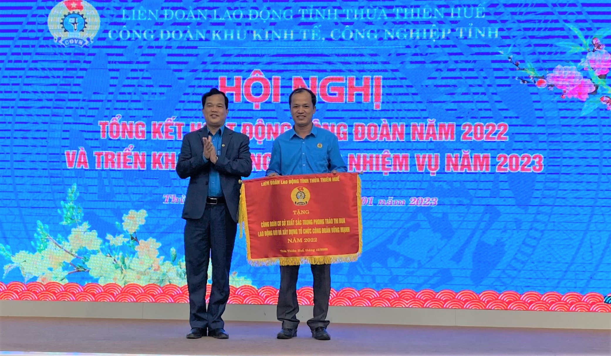 38 40 công đoàn tại doanh nghiệp ký kết thỏa ước lao động tập thể