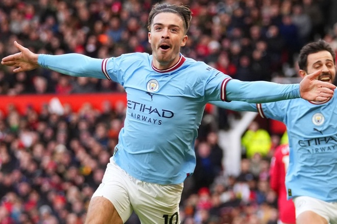 Rashford tiếp tục thăng hoa, Quỷ đỏ trả nợ trước hàng xóm