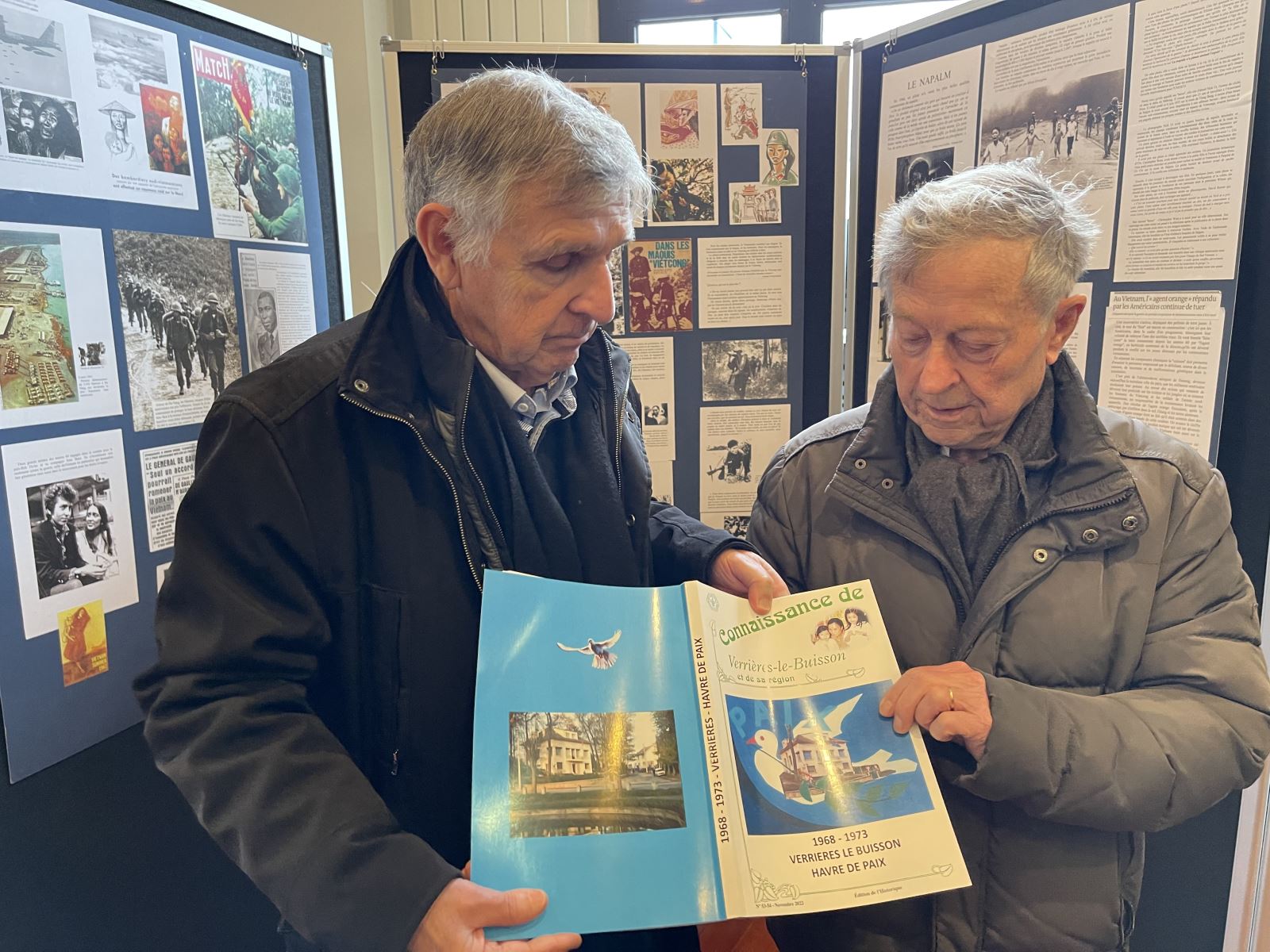Ra mắt sách và triển lãm về Hiệp định Paris ở Verrières-le-Buisson