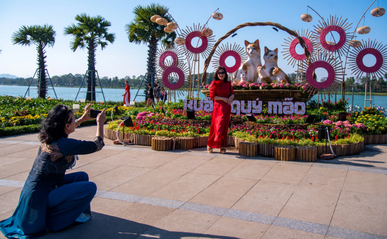 Quy Mao Spring Festival 2023 closed