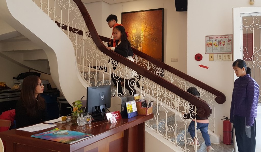 Working throughout Tet to welcome visitors